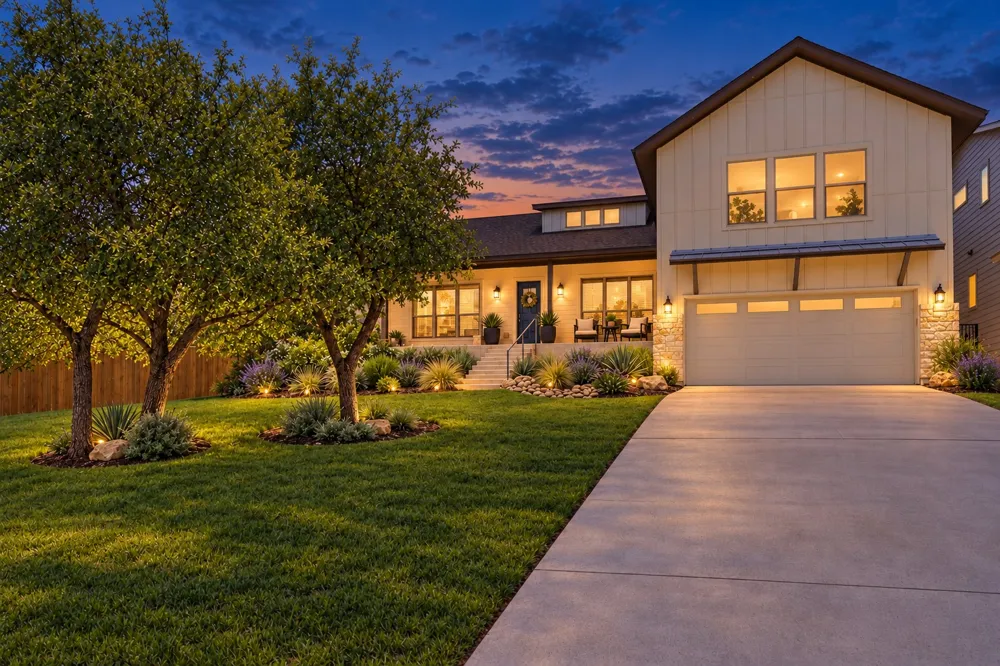 10129 Longhorn Skyway Dripping Springs, TX 78620
