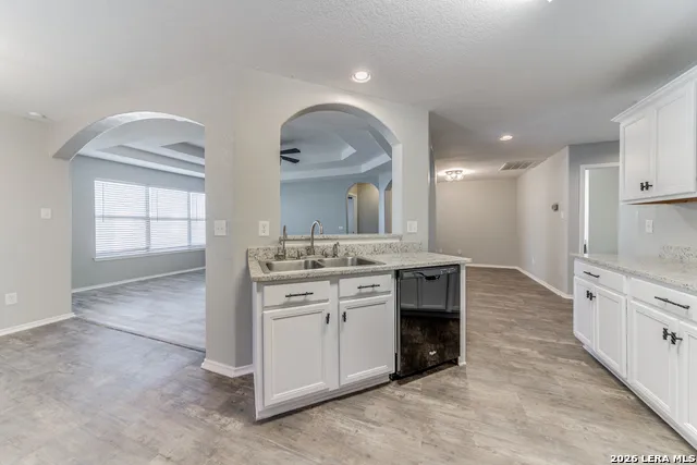 6707 Raintree Place San Antonio, TX 78233