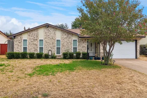 2108 Pearl Lane