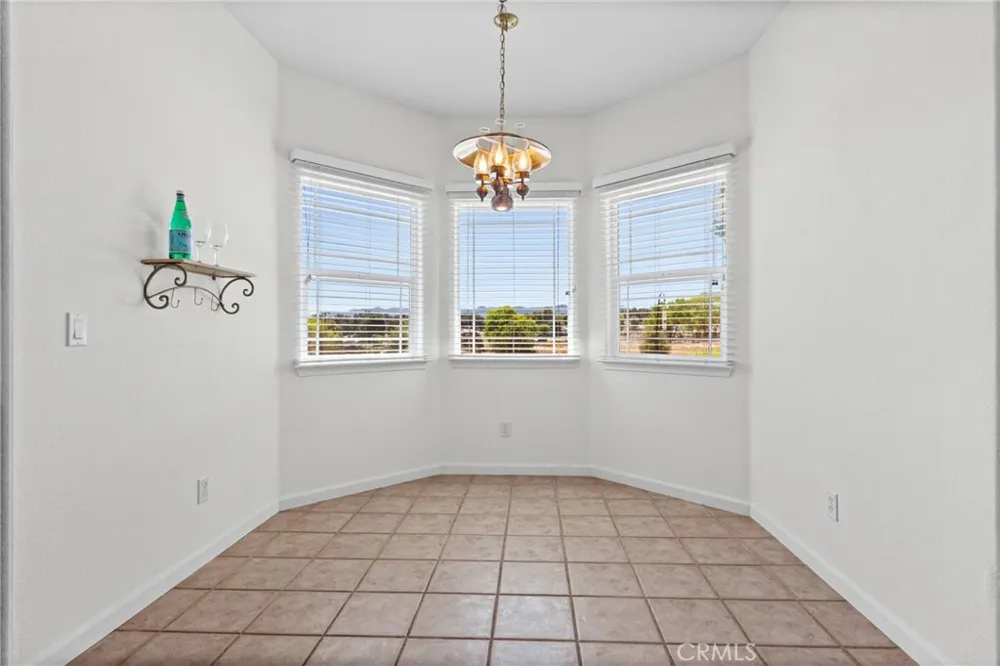 9336 Carmel Road Atascadero, CA 93422