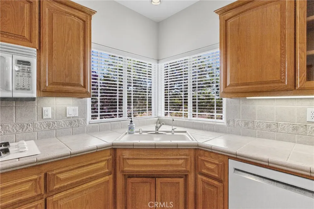 9336 Carmel Road Atascadero, CA 93422