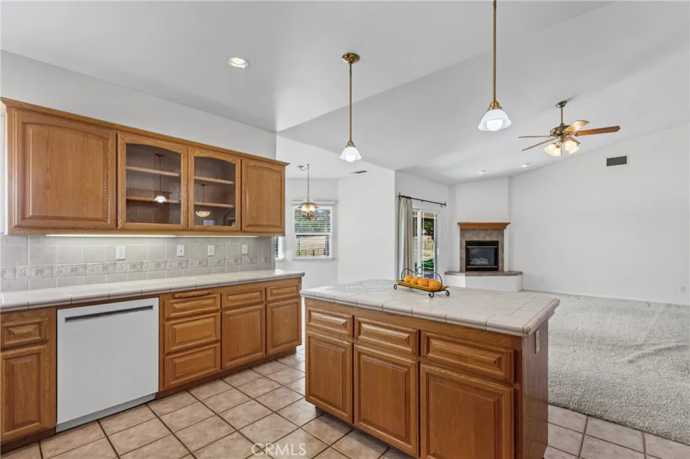 9336 Carmel Road Atascadero, CA 93422