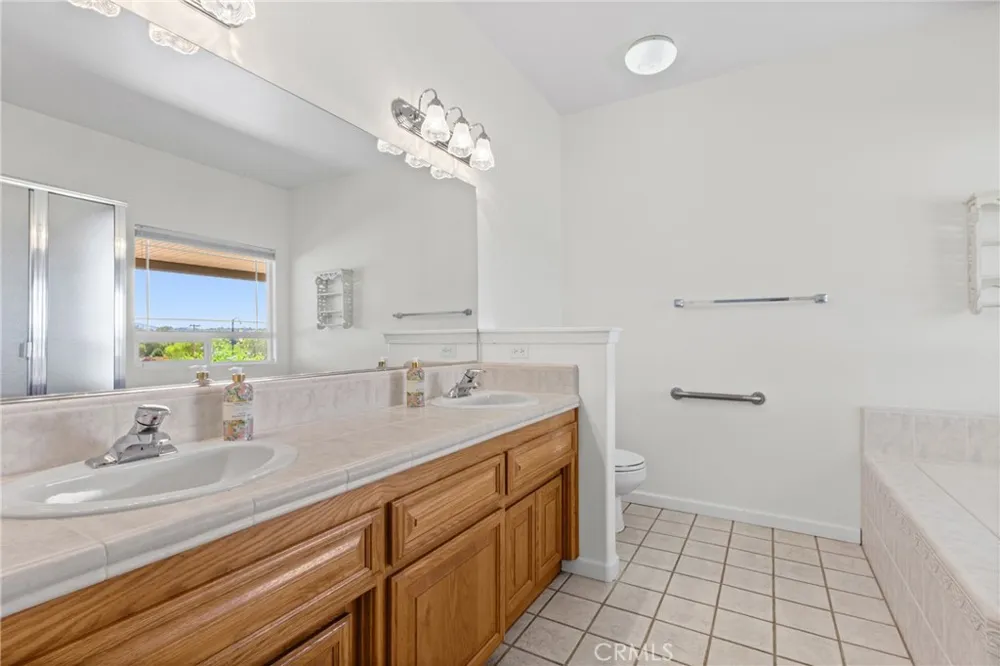 9336 Carmel Road Atascadero, CA 93422
