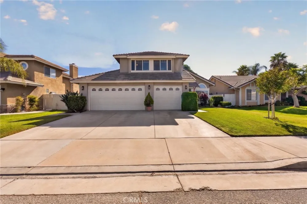 977 Sussex San Jacinto, CA 92583