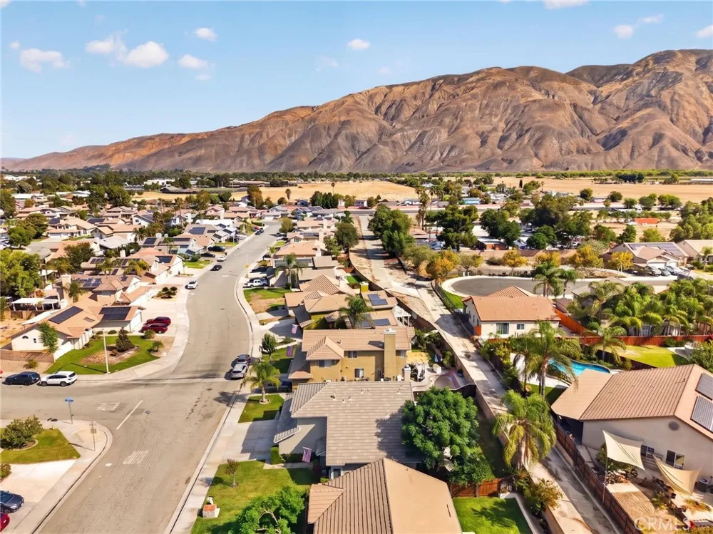 977 Sussex San Jacinto, CA 92583