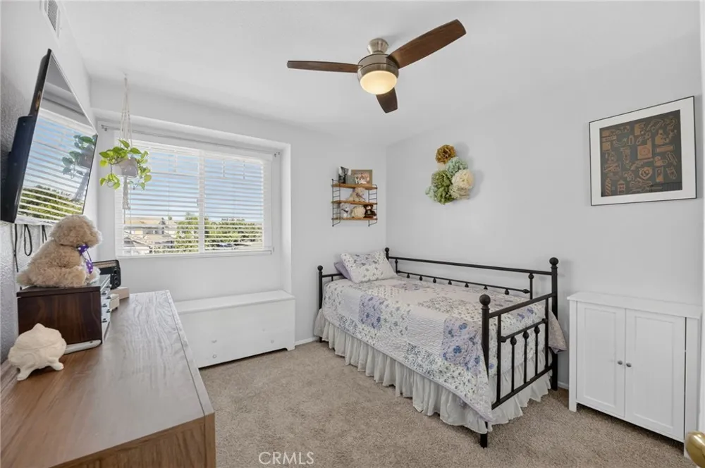 977 Sussex San Jacinto, CA 92583
