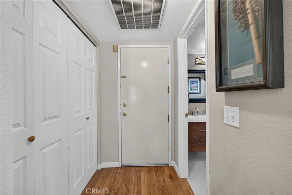 977 Sussex San Jacinto, CA 92583