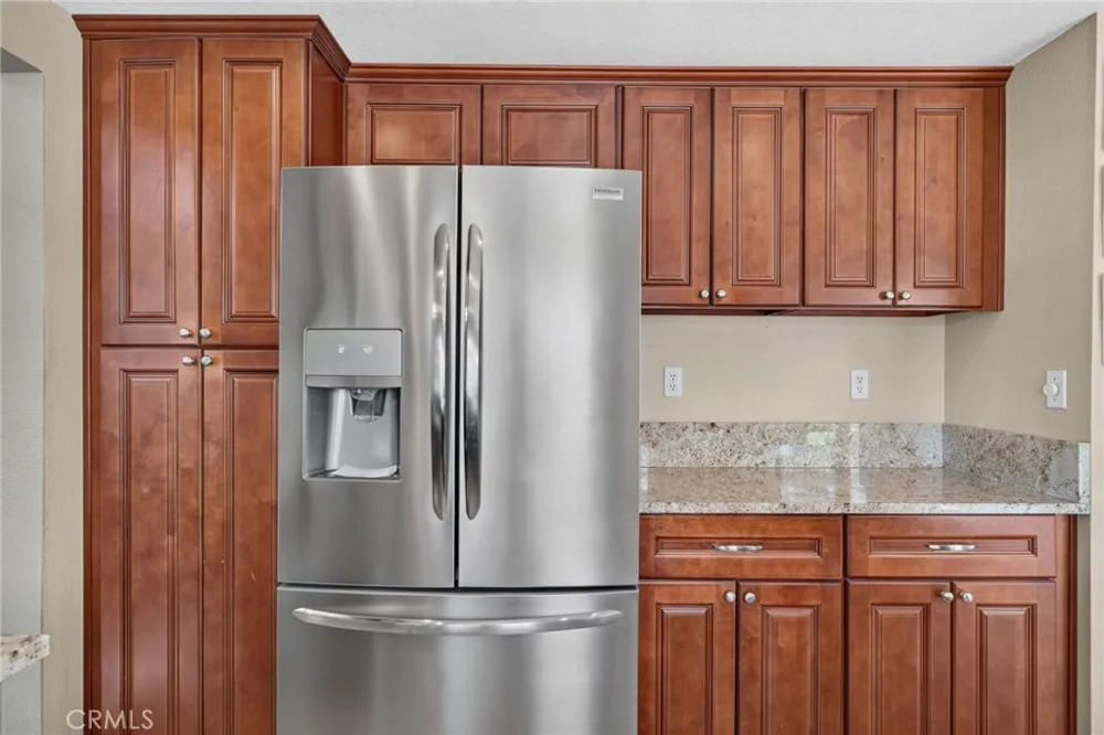 977 Sussex San Jacinto, CA 92583