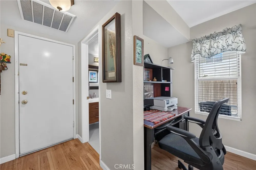 977 Sussex San Jacinto, CA 92583