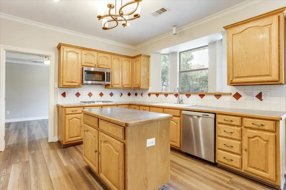 3012 Northview Drive Grapevine, TX 76051