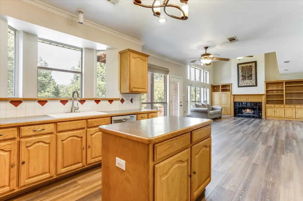 3012 Northview Drive Grapevine, TX 76051