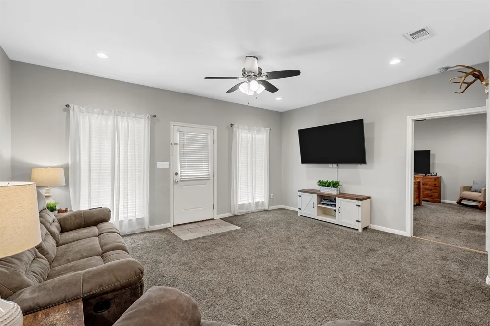 505 David Davis Drive McGregor, TX 76657