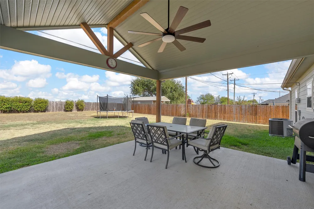 505 David Davis Drive McGregor, TX 76657
