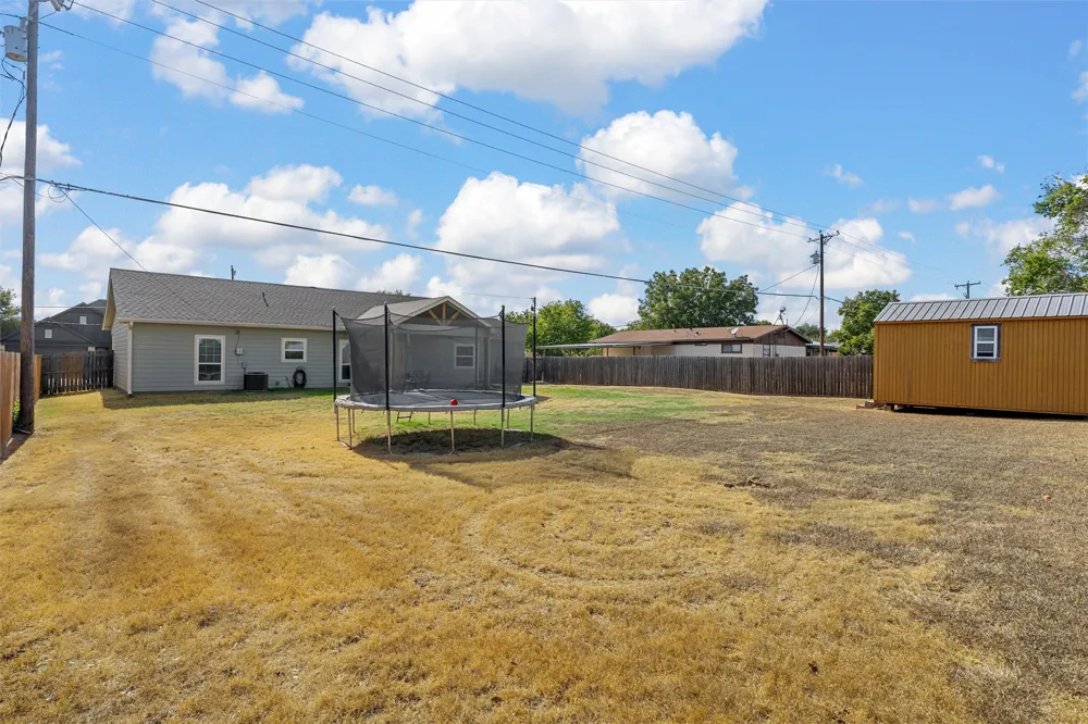505 David Davis Drive McGregor, TX 76657