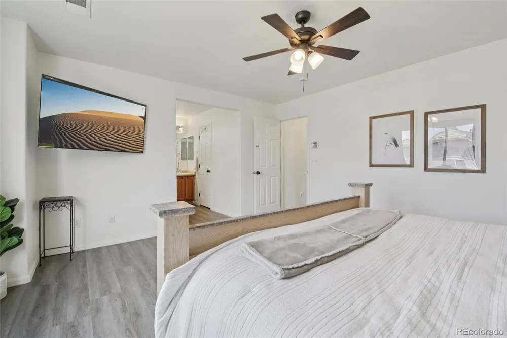 14883 E Maple Place Aurora, CO 80012