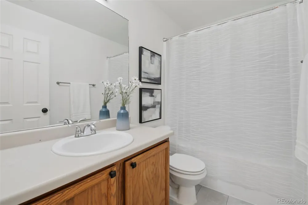 14883 E Maple Place Aurora, CO 80012