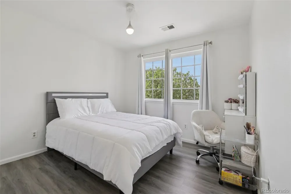 14883 E Maple Place Aurora, CO 80012