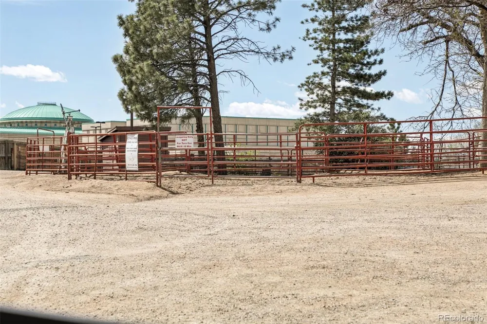 14883 E Maple Place Aurora, CO 80012