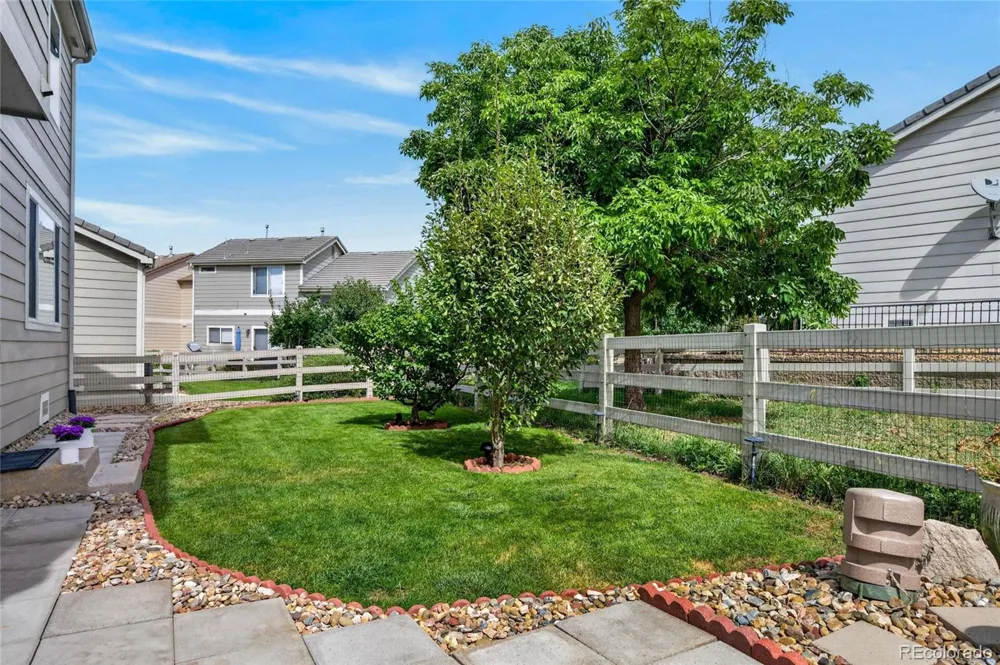 14883 E Maple Place Aurora, CO 80012