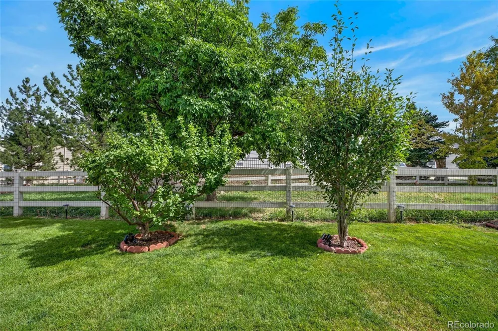 14883 E Maple Place Aurora, CO 80012