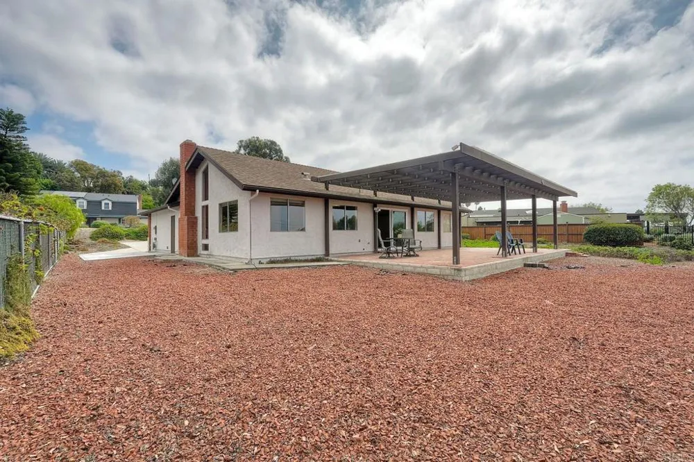 2233 Valley Road Oceanside, CA 92056