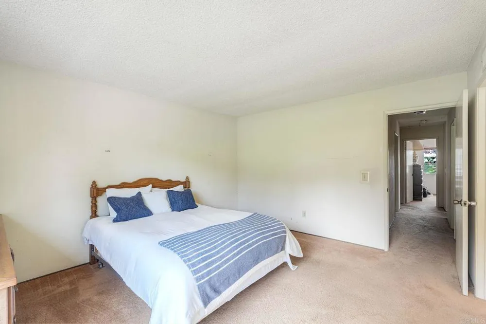 2233 Valley Road Oceanside, CA 92056