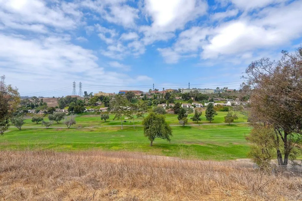 2233 Valley Road Oceanside, CA 92056