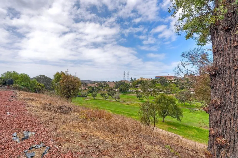 2233 Valley Road Oceanside, CA 92056
