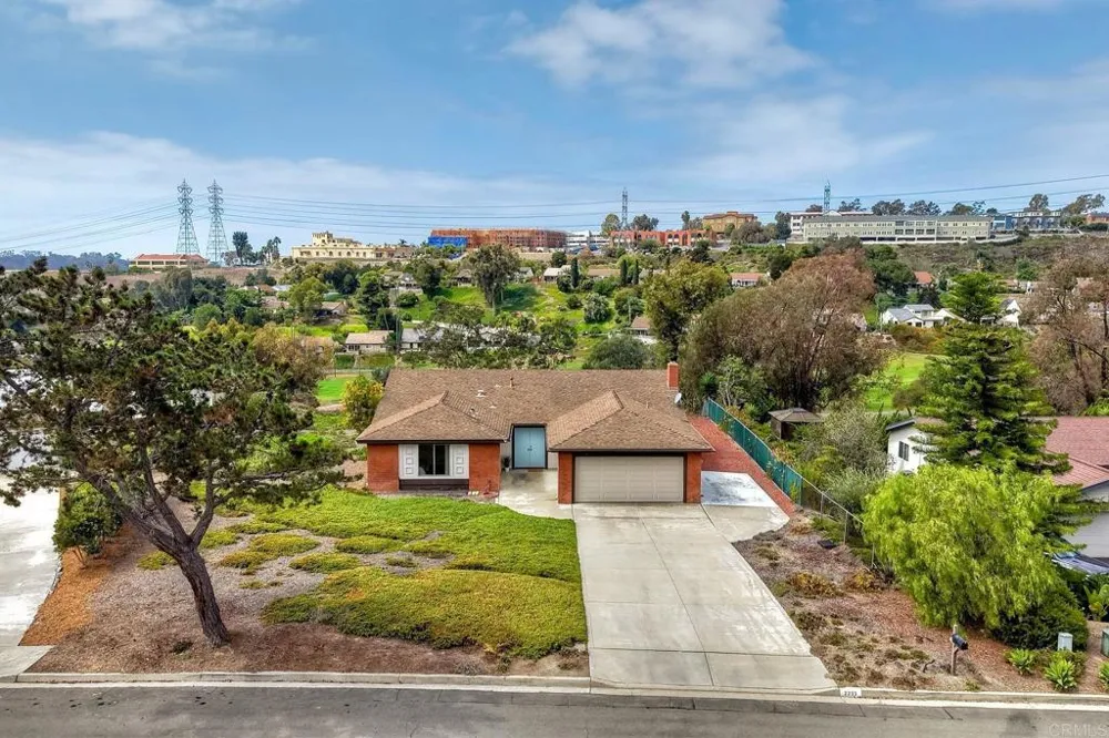 2233 Valley Road Oceanside, CA 92056