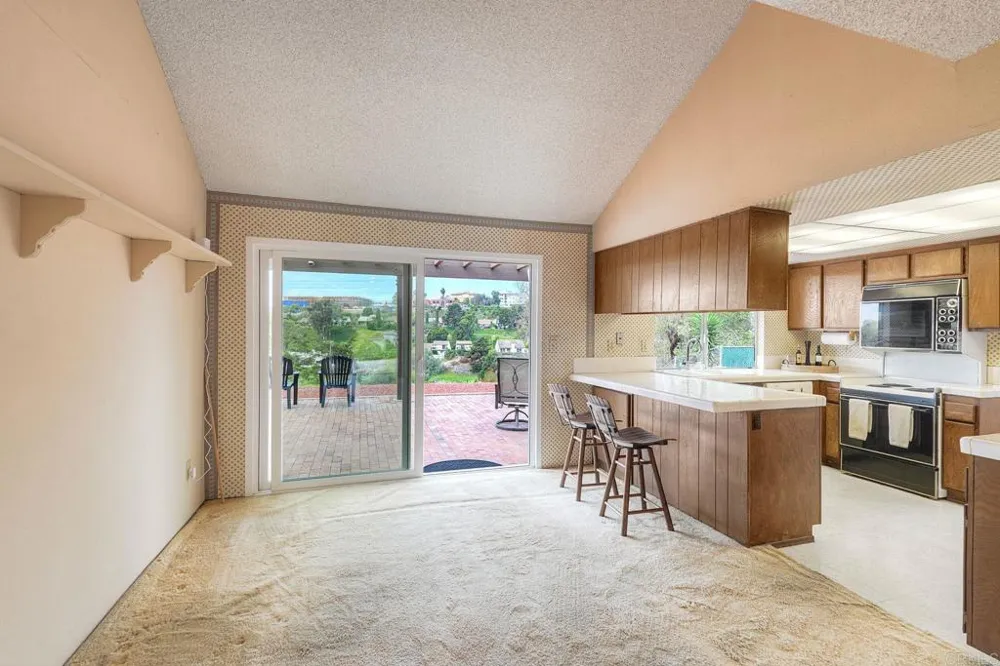 2233 Valley Road Oceanside, CA 92056