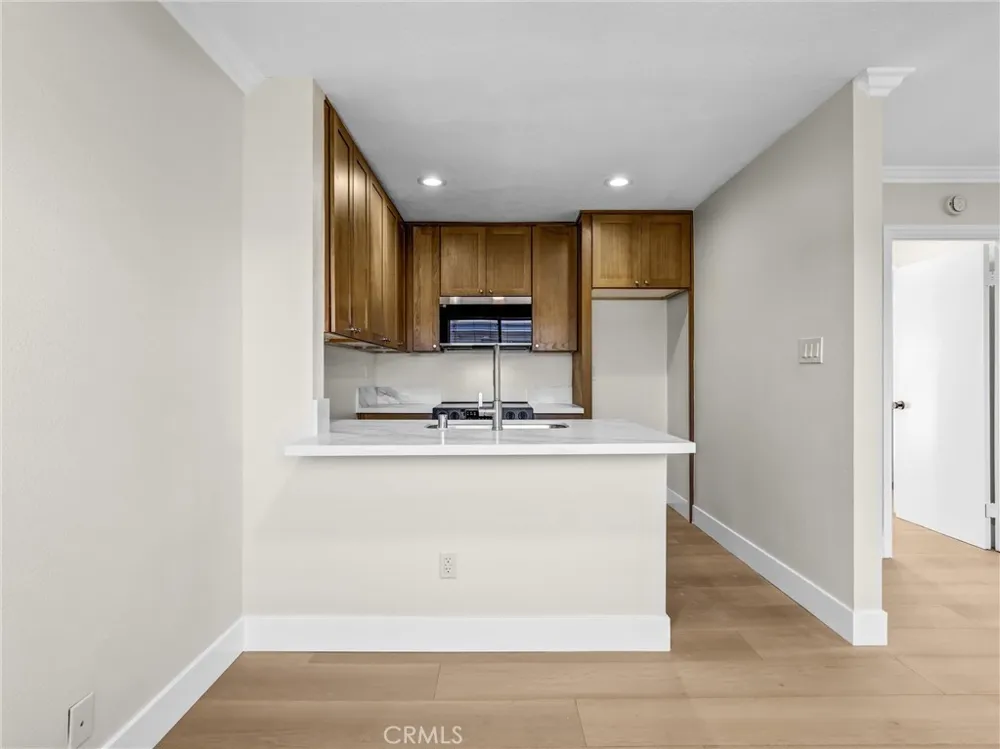 5530 Ackerfield Avenue #210 Long Beach, CA 90805
