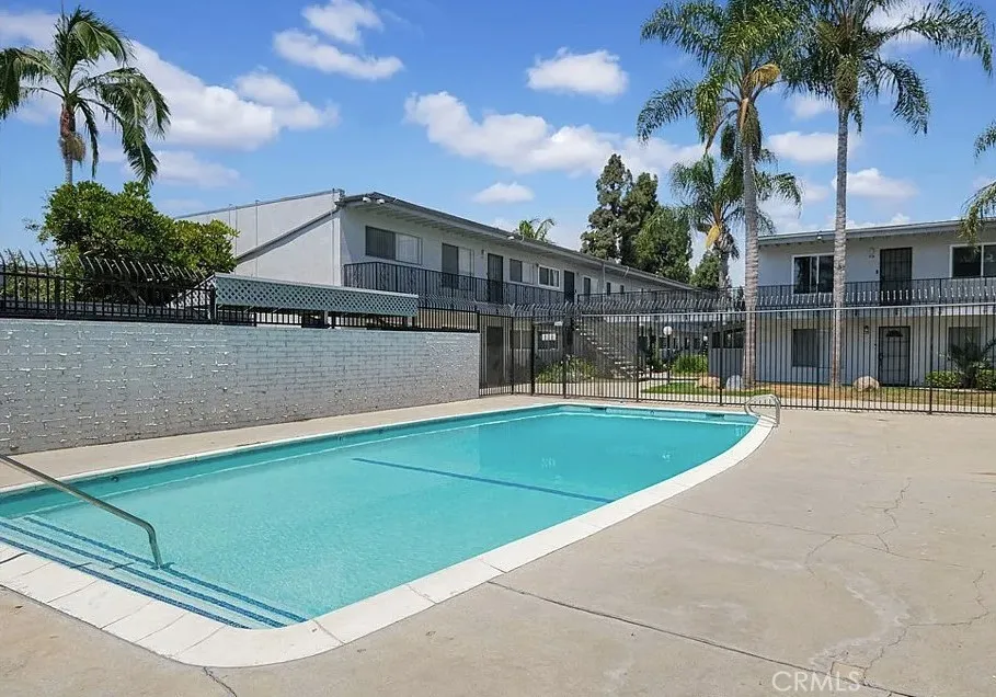 5530 Ackerfield Avenue #210 Long Beach, CA 90805
