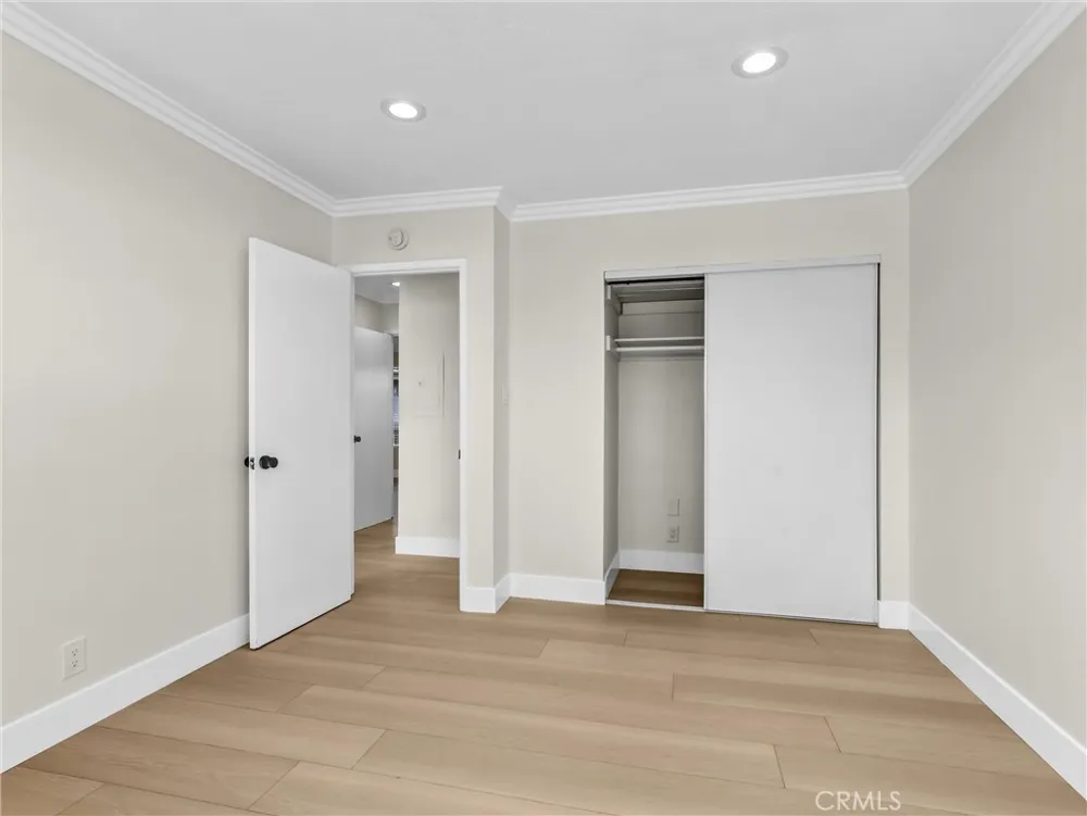 5530 Ackerfield Avenue #210 Long Beach, CA 90805
