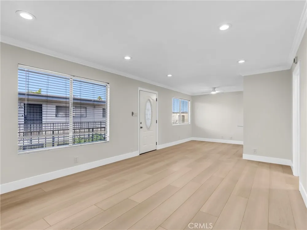 5530 Ackerfield Avenue #210 Long Beach, CA 90805