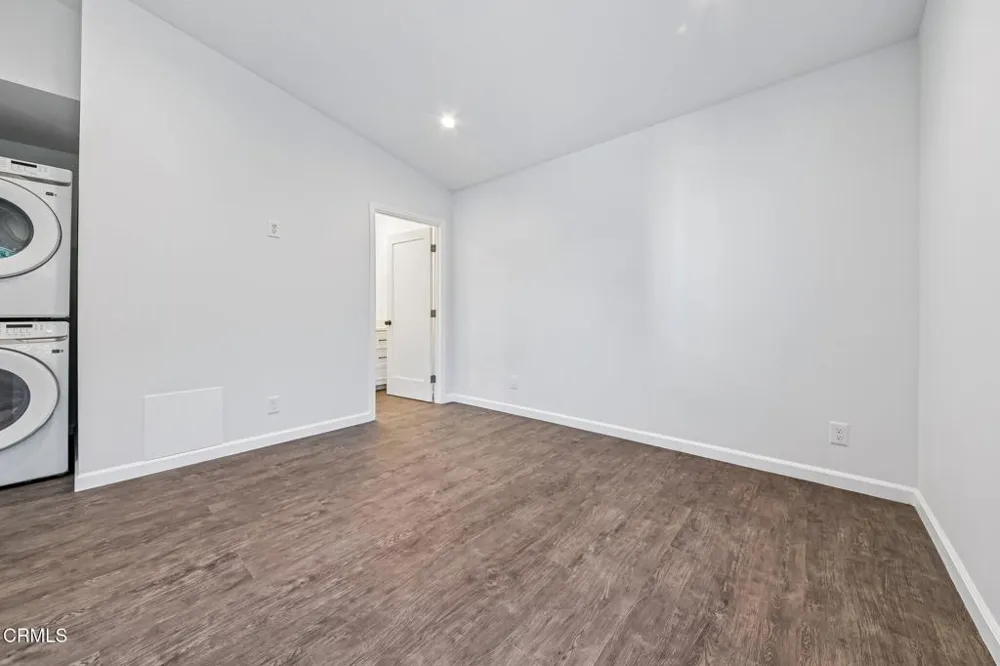 6003 Muscatel Avenue #B Temple City, CA 91780
