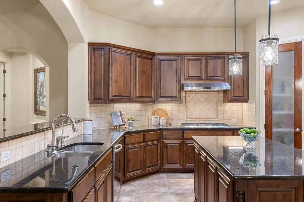 3806 Avery Woods Lane Cedar Park, TX 78613