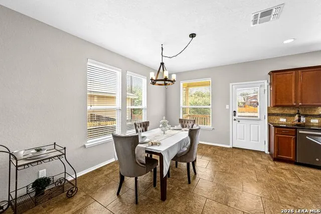 131 Tufted Crest San Antonio, TX 78253