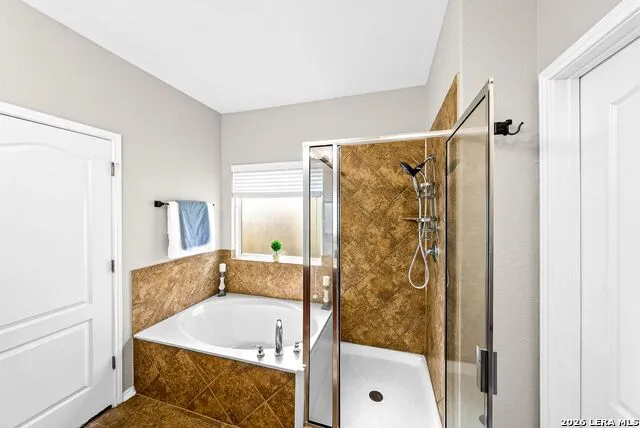 131 Tufted Crest San Antonio, TX 78253