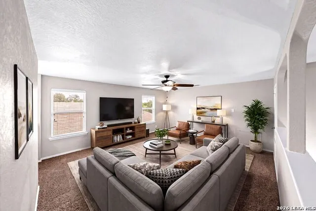 131 Tufted Crest San Antonio, TX 78253