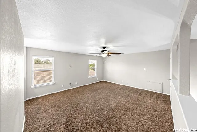 131 Tufted Crest San Antonio, TX 78253