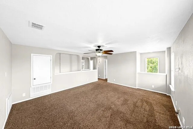 131 Tufted Crest San Antonio, TX 78253