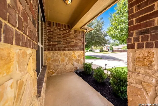 131 Tufted Crest San Antonio, TX 78253