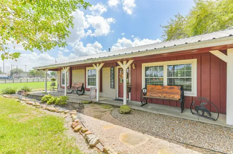 307 W Hufsmith Road