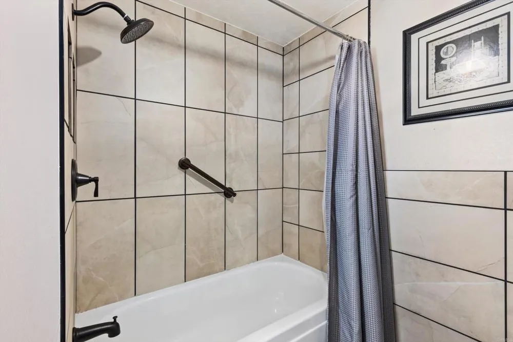 2280 E Valley Parkway #127 Escondido, CA 92027