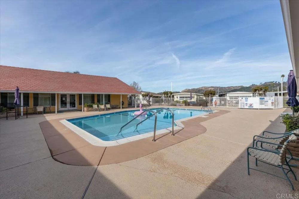 2280 E Valley Parkway #127 Escondido, CA 92027