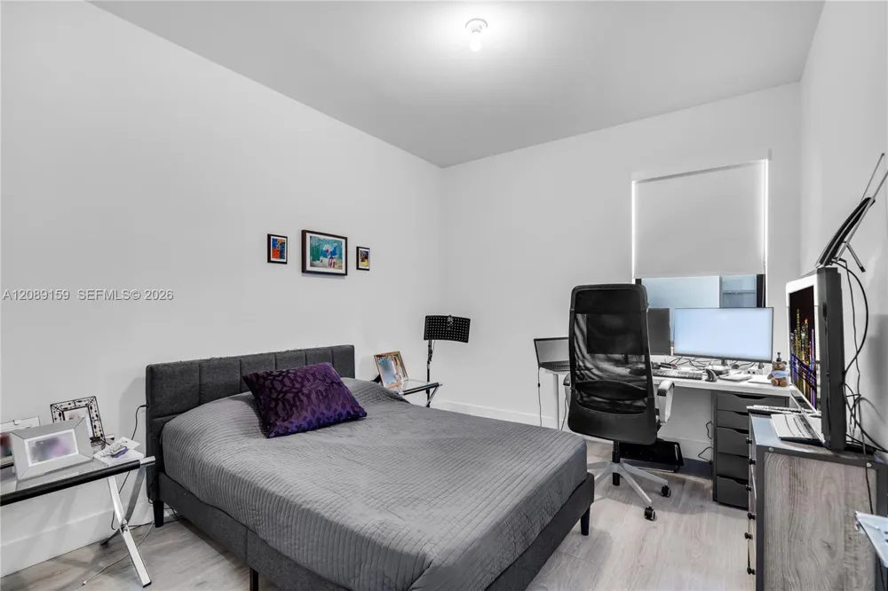 4363 NW 81st Ave Doral, FL 33166