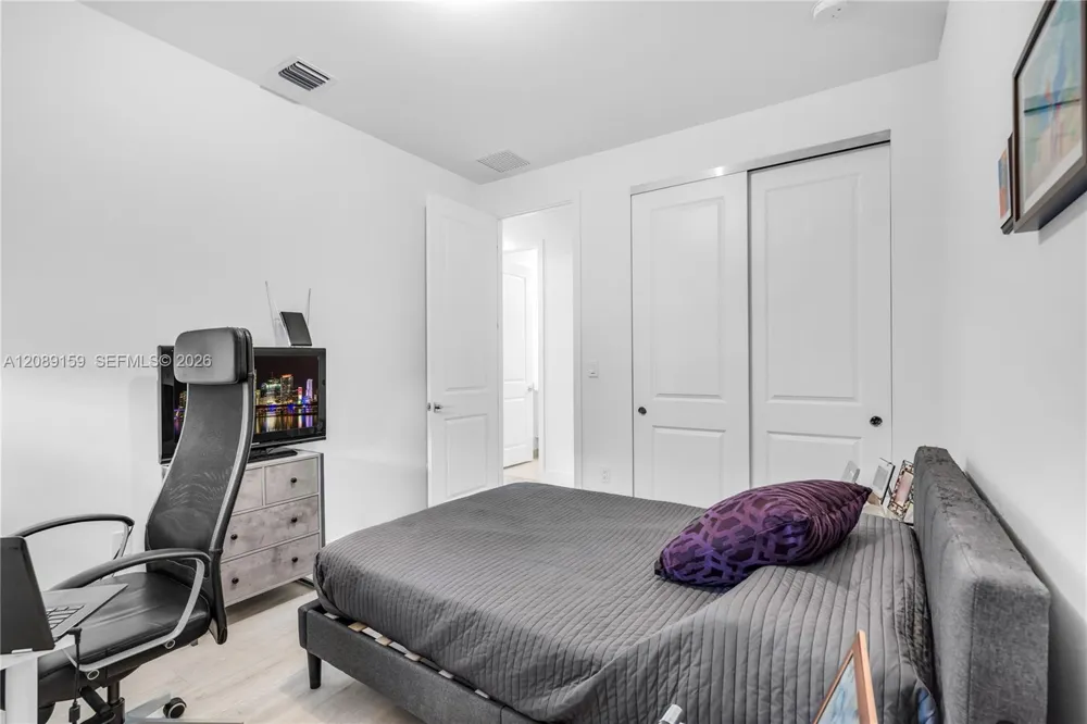 4363 NW 81st Ave Doral, FL 33166