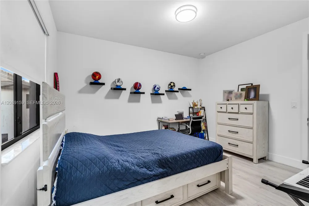 4363 NW 81st Ave Doral, FL 33166