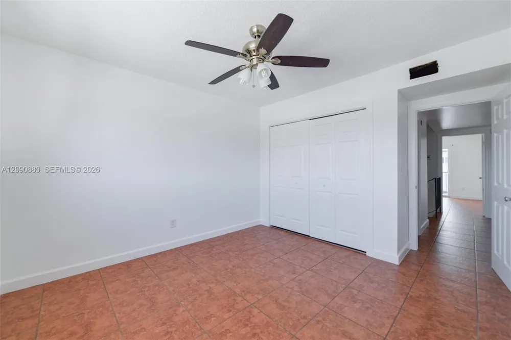 3494 E 4th Ave #1208 Hialeah, FL 33013