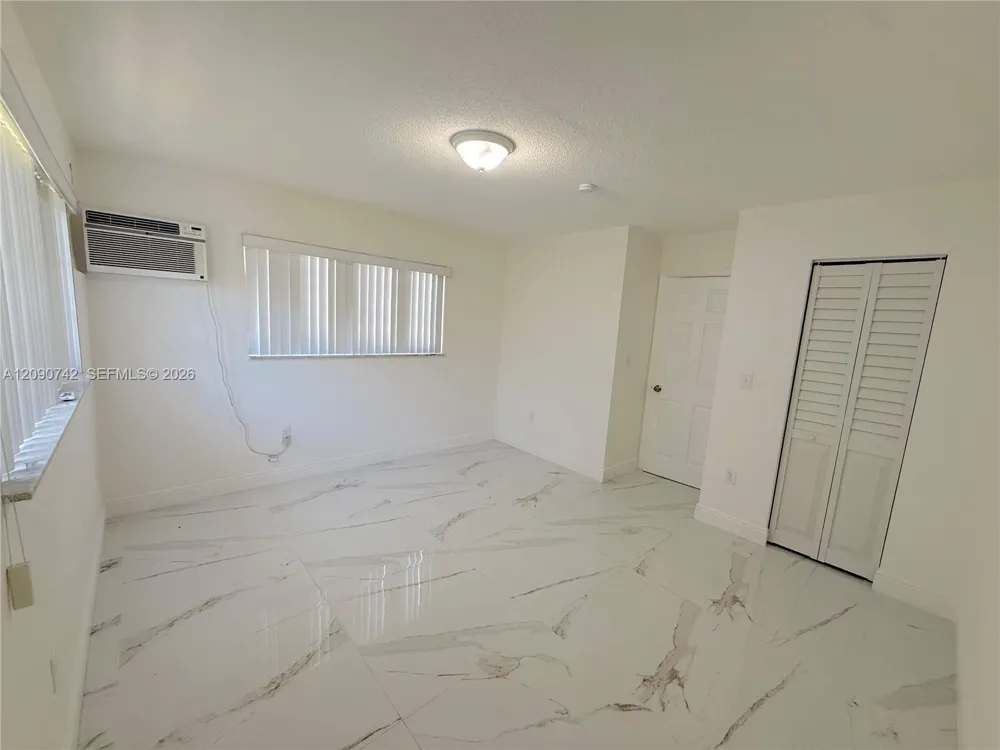 536 Euclid Ave #9 Miami Beach, FL 33139